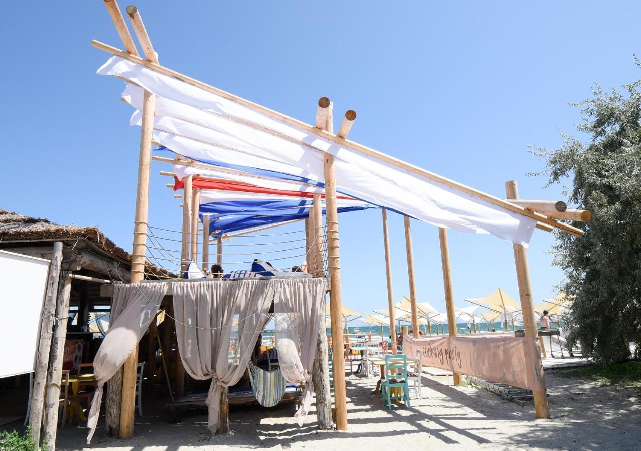 Sea View Studio - Mamaia Nord 2 Daire Navodari Dış mekan fotoğraf